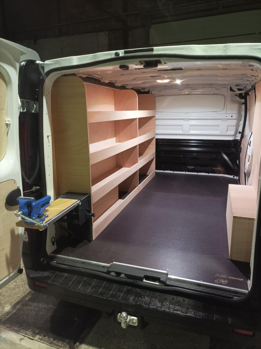 Vu Amnagement meuble simple avec tabli